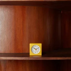 1091 LEMNOS Horloges-Petit réveil carré - Jaune