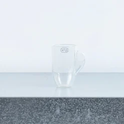 1067 LAURENCE BRABANT Tasses-Petite tasse en verre à anse creuse - Transparent