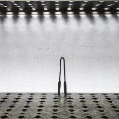 259 SERAX Ustensiles|Couverts-Pince en métal martelé - Anthracite - La Nouvelle Table