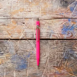 252 CARAN D ACHE Écriture|Accessoirisez Votre Intérieur-Porte-mine - Fluo Pourpre