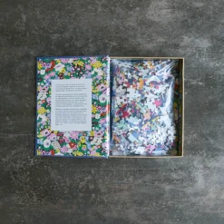 2181 PAGE 17 APS Jeux-Puzzle - All You Need Is Love & Liberty