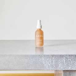 1661 MUSE u0026 HEROINE SRLS Soins Du Visage|Sélection De Bain Merci-Regeneration Mist - Lesse