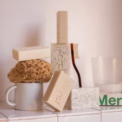 2012 LES SAVONNIERS Savons|Soins Du Corps-Savon Merci n°03 - Amande