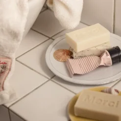 2012 LES SAVONNIERS Savons|Soins Du Corps-Savon Merci n°02 - Figue