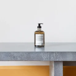 2995 FRAMA APOTHECARY Savons|Soins Du Corps-Savon pour les mains Herbarium - Apotechary - 375 ml