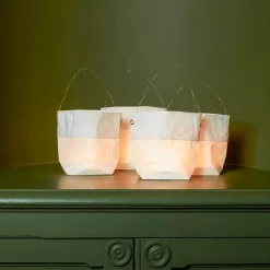 MERCI Guirlandes & Bobines|Maison De Campagne-Set de 4 lanternes en papier - Blanc et or