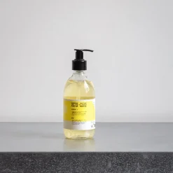 674 CUT BY FRED Soins Des Cheveux|Sélection De Bain Merci-Shampoing détox vegan - Cut by Fred - 290 ml