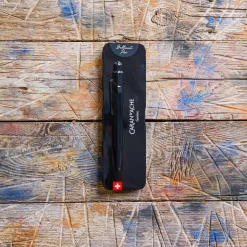 252 CARAN D ACHE Écriture-Stylo bille avec étui - Noir - Caran d'Ache