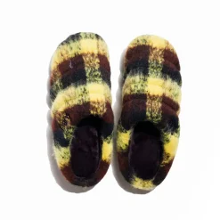 Homme Merci Paris Chaussons-Subu Tokyo - Chaussons After School - Jaune