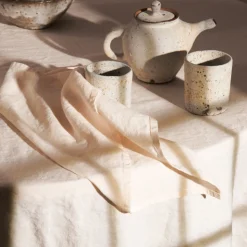 2179 BENOIT AUDUREAU Théières-Théière en terre locale - Blanc gris