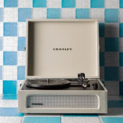 280 SWORDFISH AND FRIEND High-tech-Tourne-disque Vinyle Voyager - Dune - Crosley