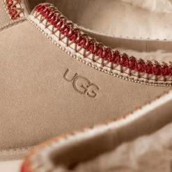 Femme UGG Sabots-- Chaussons Tasman - Sand/dark Cherry