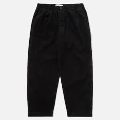Homme Universal Works Pantalons-- Pantalon Pleated Track - Noir