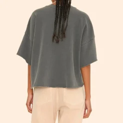 Femme Xirena T-shirts-- T-shirt Romeo - Noir Vintage